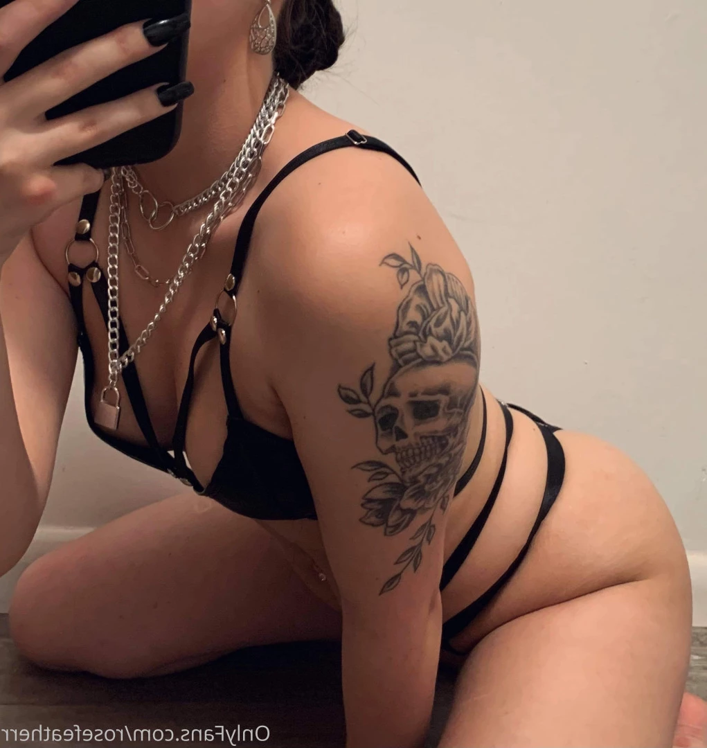 Rose Feather VIP [ rosefeatherr ] Onlyfans leaked photo 10152154 on Hotleaks.tv