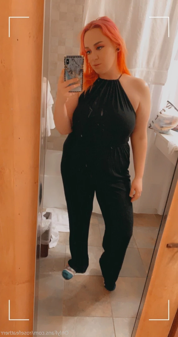 Rose Feather VIP [ rosefeatherr ] Onlyfans leaked photo 10153618 on Hotleaks.tv