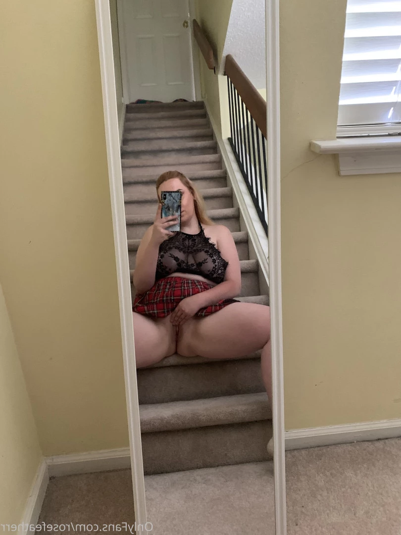 Rose Feather VIP [ rosefeatherr ] Onlyfans leaked photo 10154531 on Hotleaks.tv