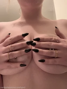10154700