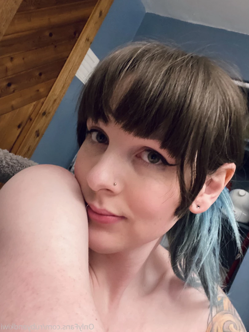 Ruby and Kiwi [ rubyandkiwi ] Onlyfans leaked photo 10373689 on Hotleaks.tv