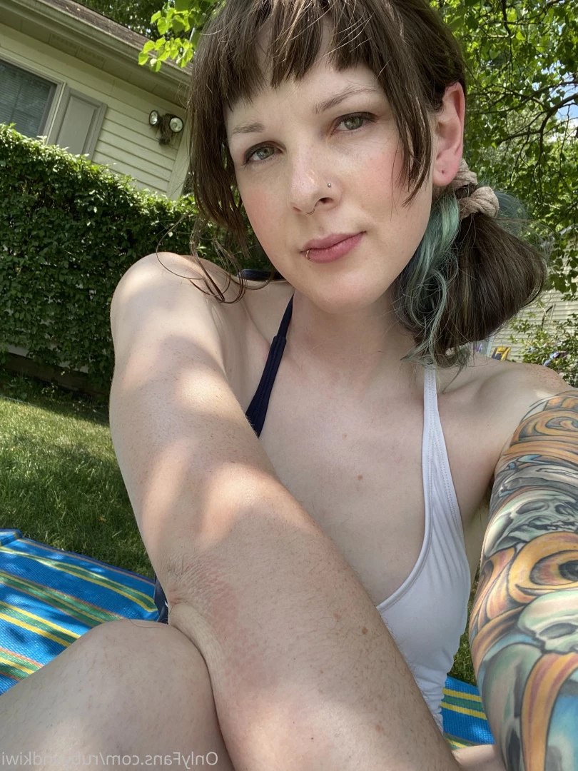 Ruby and Kiwi [ rubyandkiwi ] Onlyfans leaked photo 10375249 on Hotleaks.tv