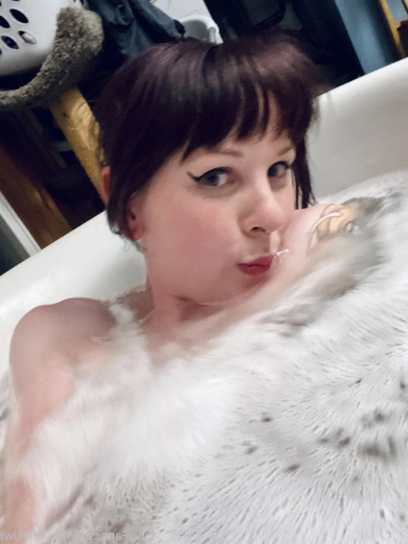 Ruby and Kiwi [ rubyandkiwi ] Onlyfans leaked photo 10383606 on Hotleaks.tv