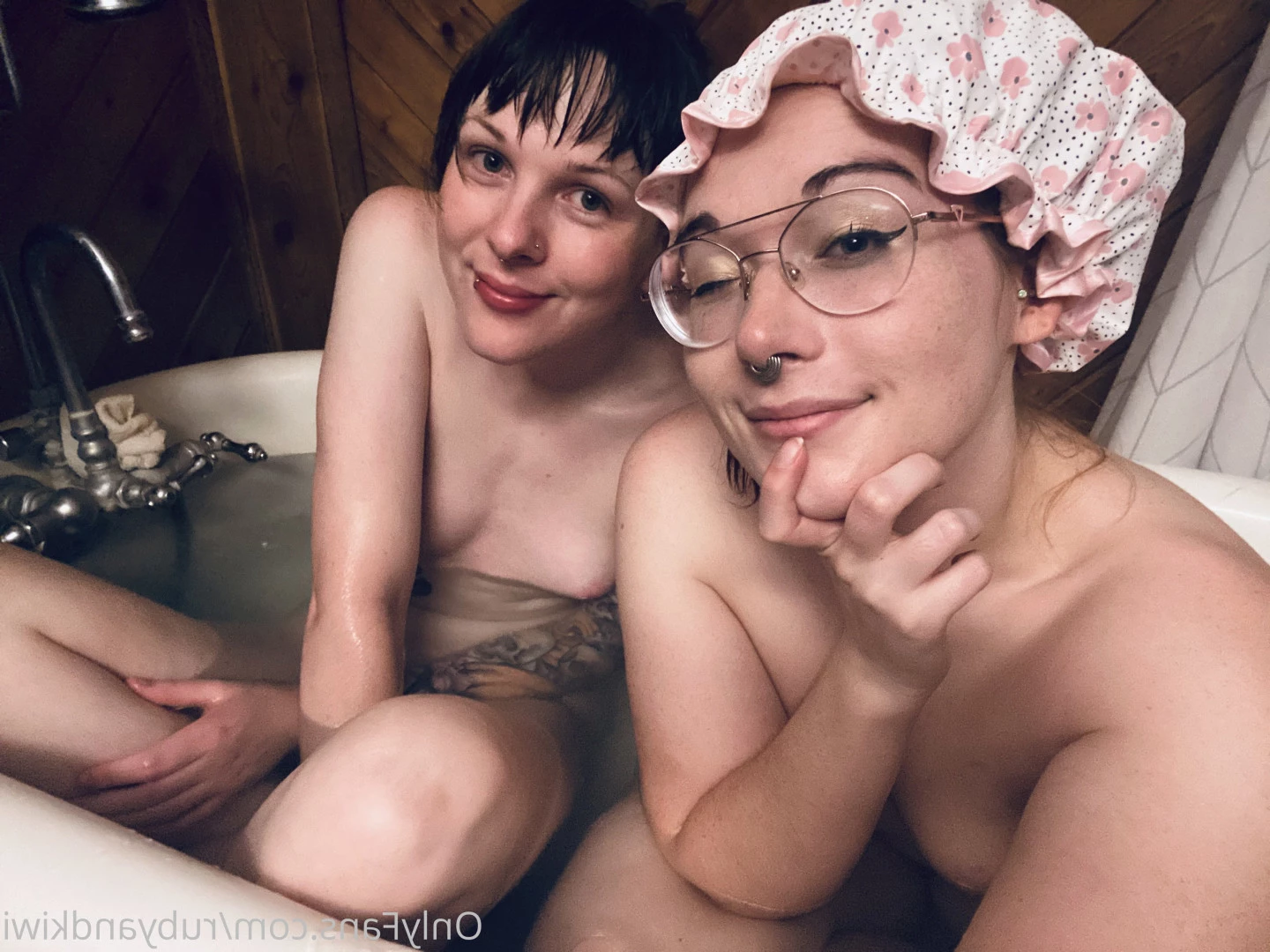 Ruby and Kiwi [ rubyandkiwi ] Onlyfans leaked photo 10386184 on Hotleaks.tv