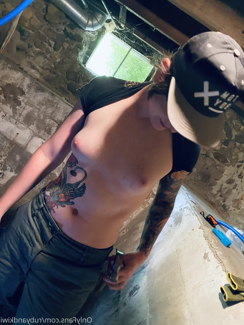 Ruby and Kiwi [ rubyandkiwi ] Onlyfans leaked photo 10392667 on Hotleaks.tv