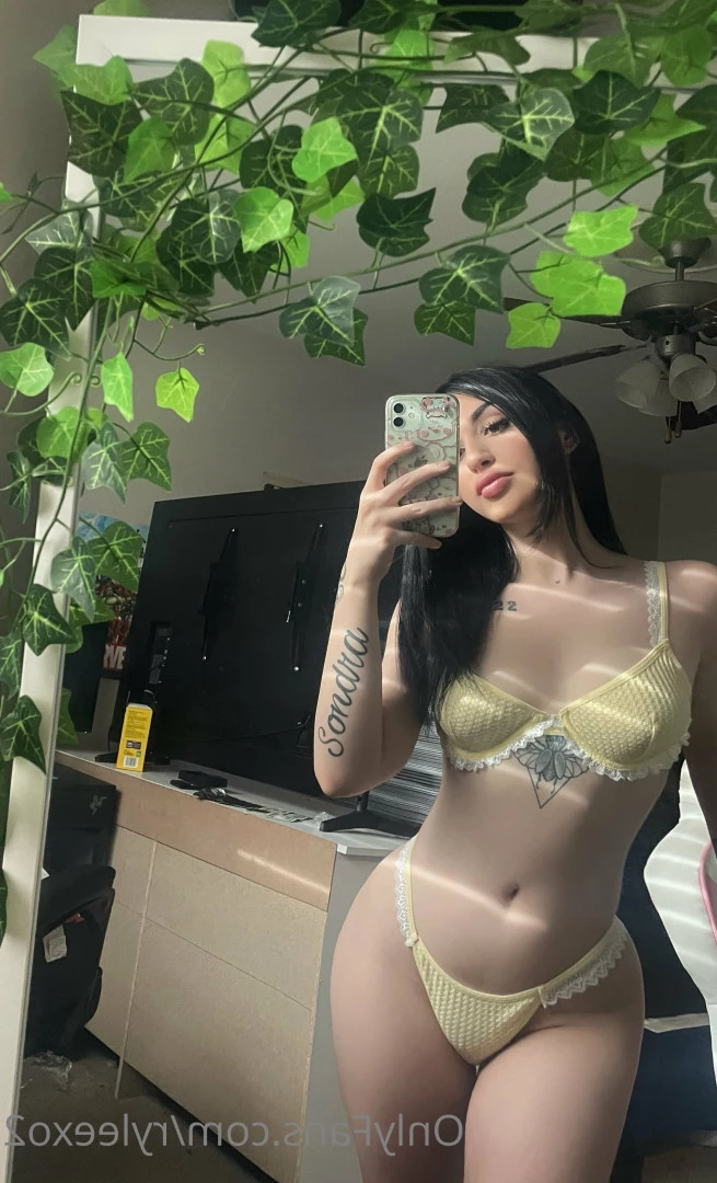 Rylee 😘 [ ryleexo2 ] Onlyfans leaked photo 8349975 on Hotleaks.tv