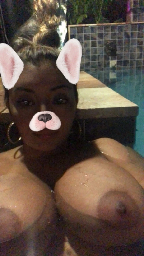 Selena Adams [ selenaadams69 ] Onlyfans leaked photo 11768936 on Hotleaks.tv