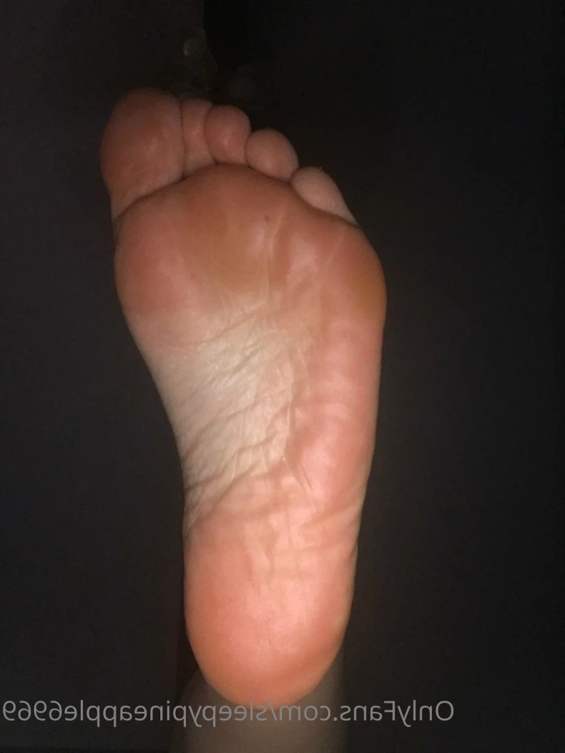 iris ✨ [ sleepypineapple6969 ] Onlyfans leaked photo 8120708 on Hotleaks.tv