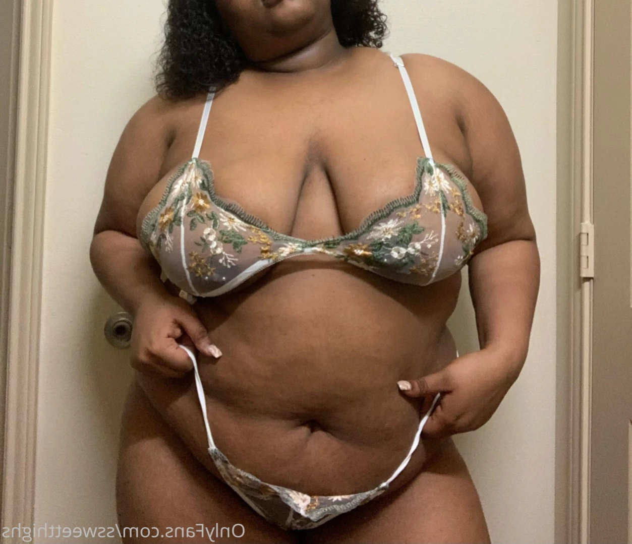 Summer Love [ ssweetthighs ] Onlyfans leaked photo 11337468 on Hotleaks.tv