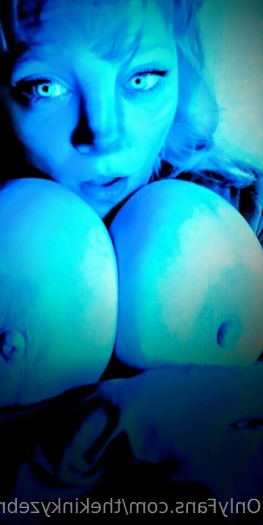thekinkyzebra Onlyfans leaked photo 11398970 on Hotleaks.tv