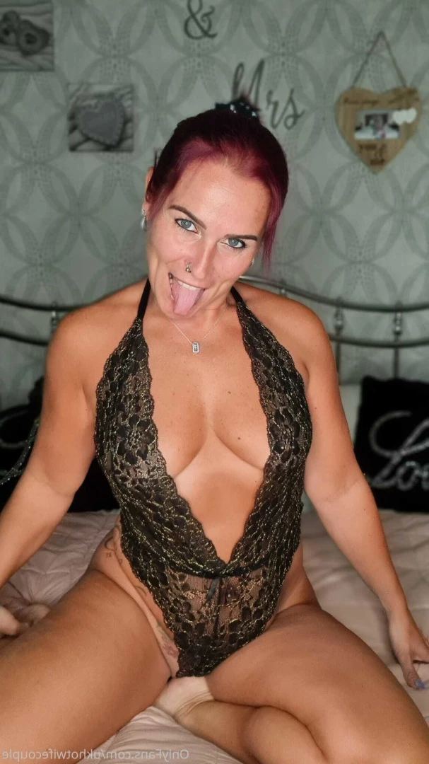 ♠️Cuckold + Hotwife♠️ [ ukhotwifecouple ] Onlyfans leaked photo 10410476 on Hotleaks.tv