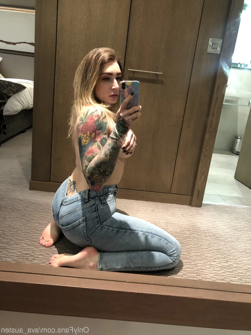 𝗔𝗩𝗔 '𝗙𝗔𝗞𝗘 𝗧𝗔𝗫𝗜 𝗤𝗨𝗘𝗘𝗡' 👑 𝗔𝗨𝗦𝗧𝗘𝗡 [ ava_austen ] Onlyfans leaked photo 9706894 on Hotleaks.tv