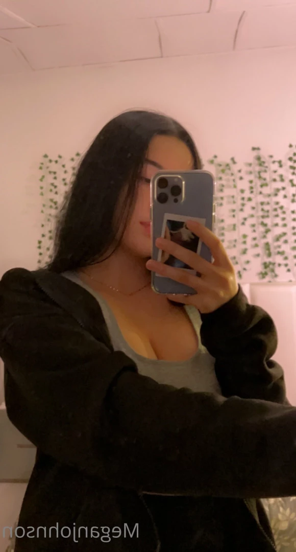 Megan [ meganjohnson ] Onlyfans leaked photo 8019924 on Hotleaks.tv