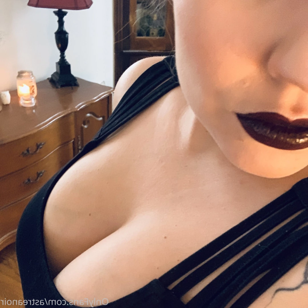 Astrea Noir [ astreanoir ] Onlyfans leaked photo 13721655 on Hotleaks.tv
