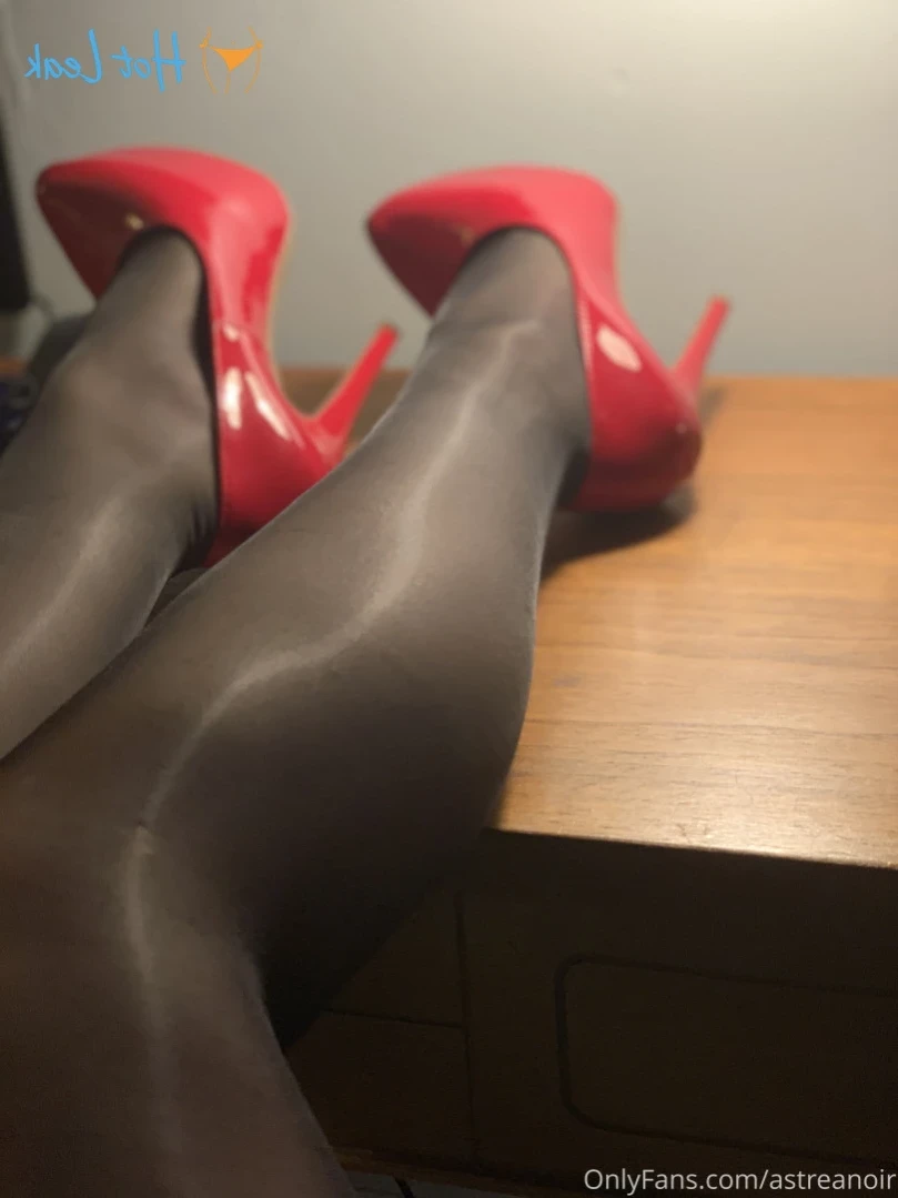 Astrea Noir [ astreanoir ] Onlyfans leaked photo 14508832 on Hotleaks.tv