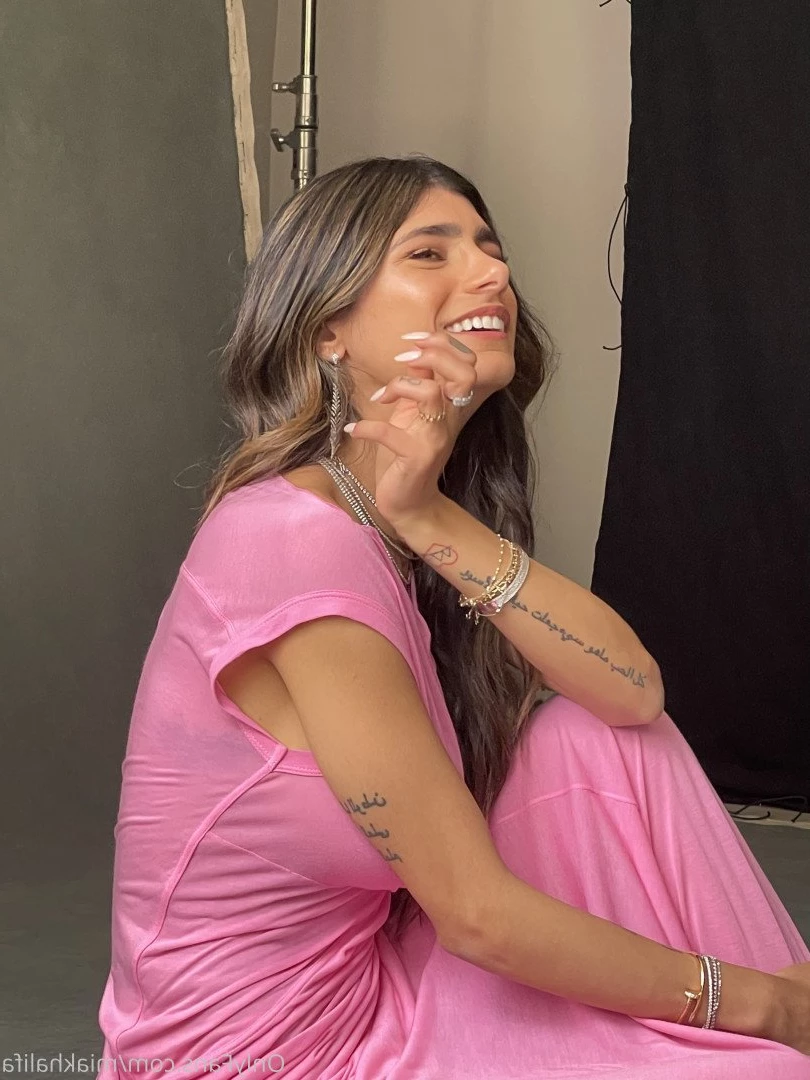 Mia K. [ miakhalifa ] Onlyfans leaked photo 4438774 on Hotleaks.tv