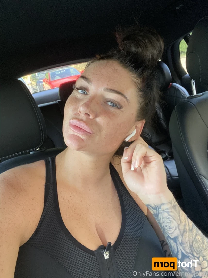 FRECKLES , ASS &amp; 36H NATURAL TITS [ emmaleigh ] Onlyfans leaked photo 12115670 on Hotleaks.tv