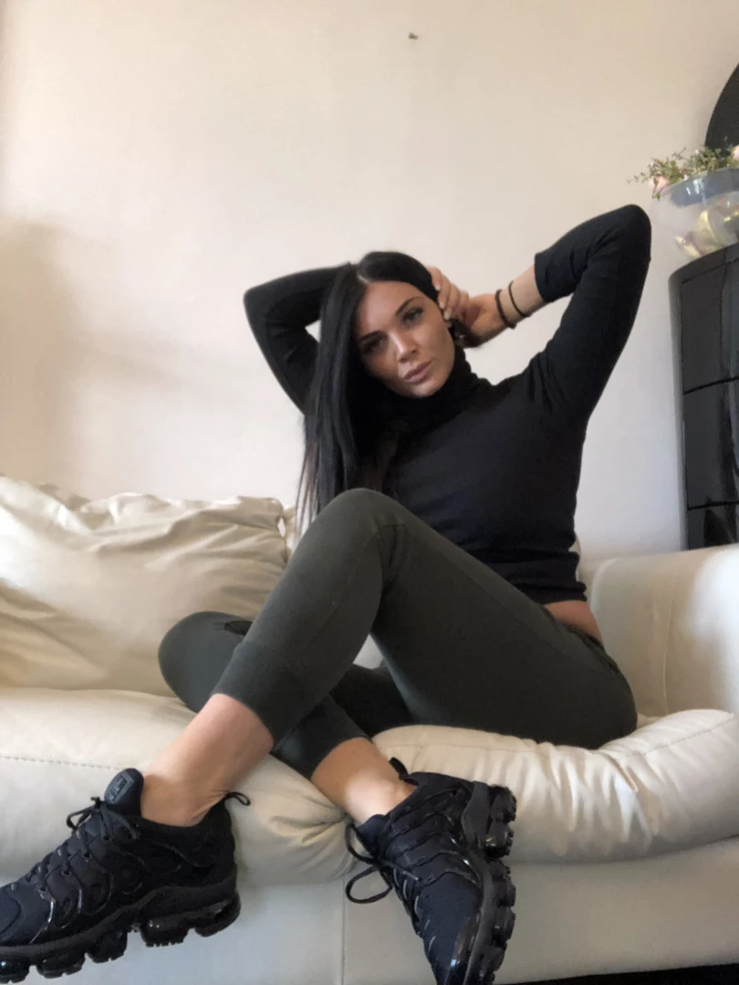 FRECKLES , ASS &amp; 36H NATURAL TITS [ emmaleigh ] Onlyfans leaked photo 12536676 on Hotleaks.tv