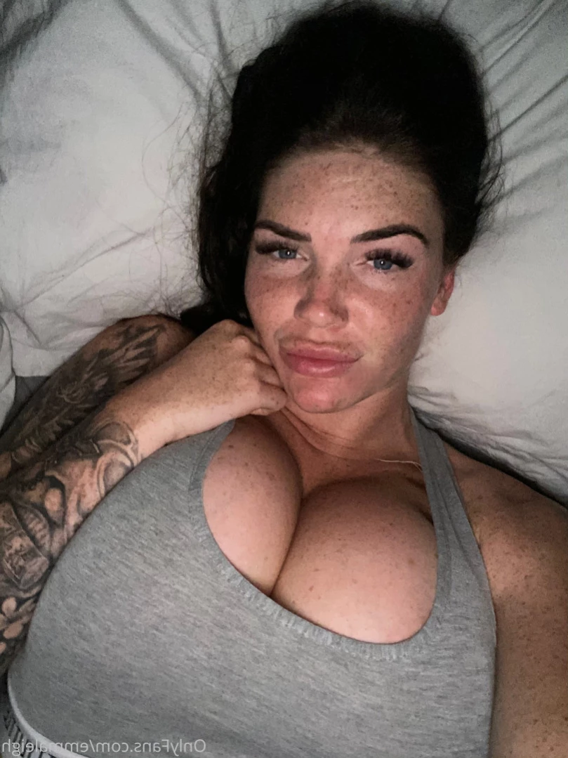 FRECKLES , ASS &amp; 36H NATURAL TITS [ emmaleigh ] Onlyfans leaked photo 12601154 on Hotleaks.tv