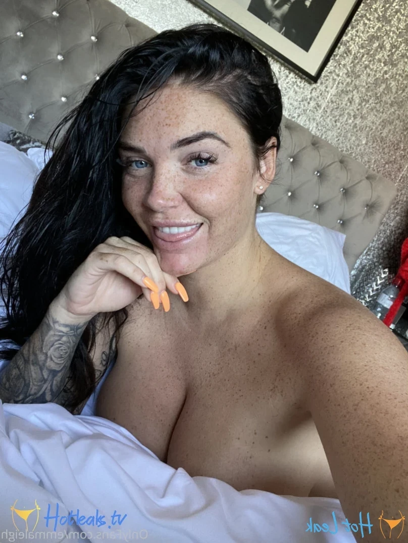 FRECKLES , ASS &amp; 36H NATURAL TITS [ emmaleigh ] Onlyfans leaked photo 13209836 on Hotleaks.tv