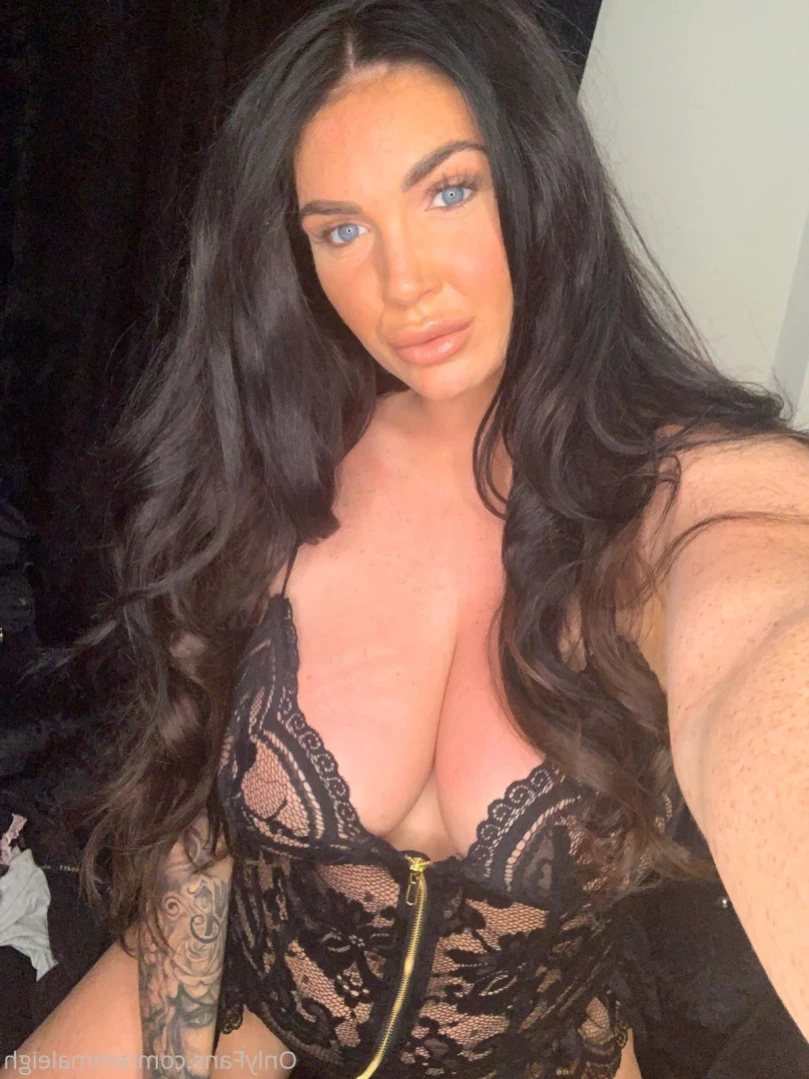 FRECKLES , ASS &amp; 36H NATURAL TITS [ emmaleigh ] Onlyfans leaked photo 16175233 on Hotleaks.tv
