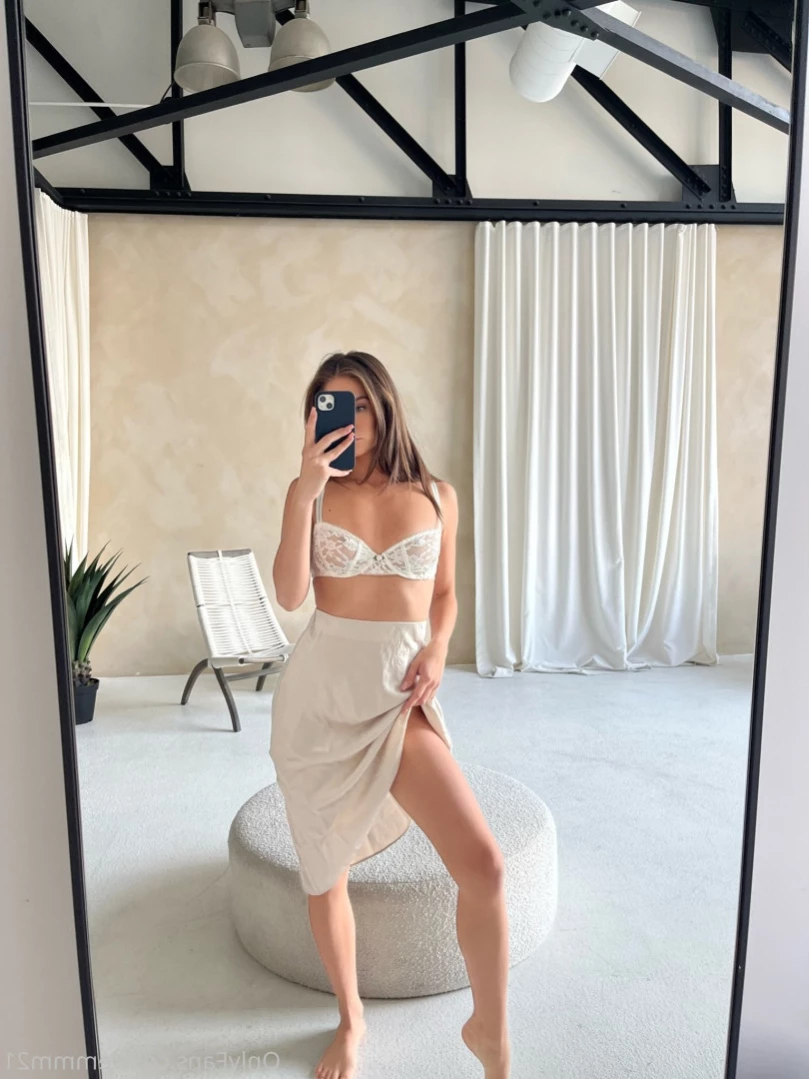 Em♡ [ emmm21 ] Onlyfans leaked photo 13428277 on Hotleaks.tv