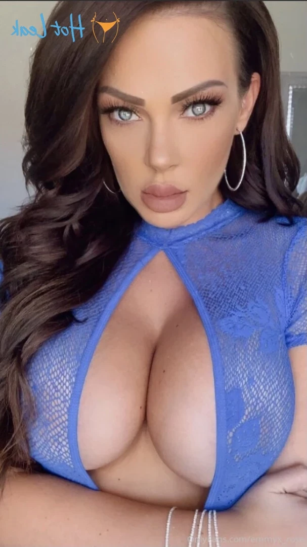💖𝙃𝙤𝙧𝙣𝙮 𝙇𝙞𝙩𝙩𝙡𝙚 𝙃𝙤𝙪𝙨𝙚𝙬𝙞𝙛𝙚💖 [ emmyx_rose ] Onlyfans leaked photo 12280717 on Hotleaks.tv