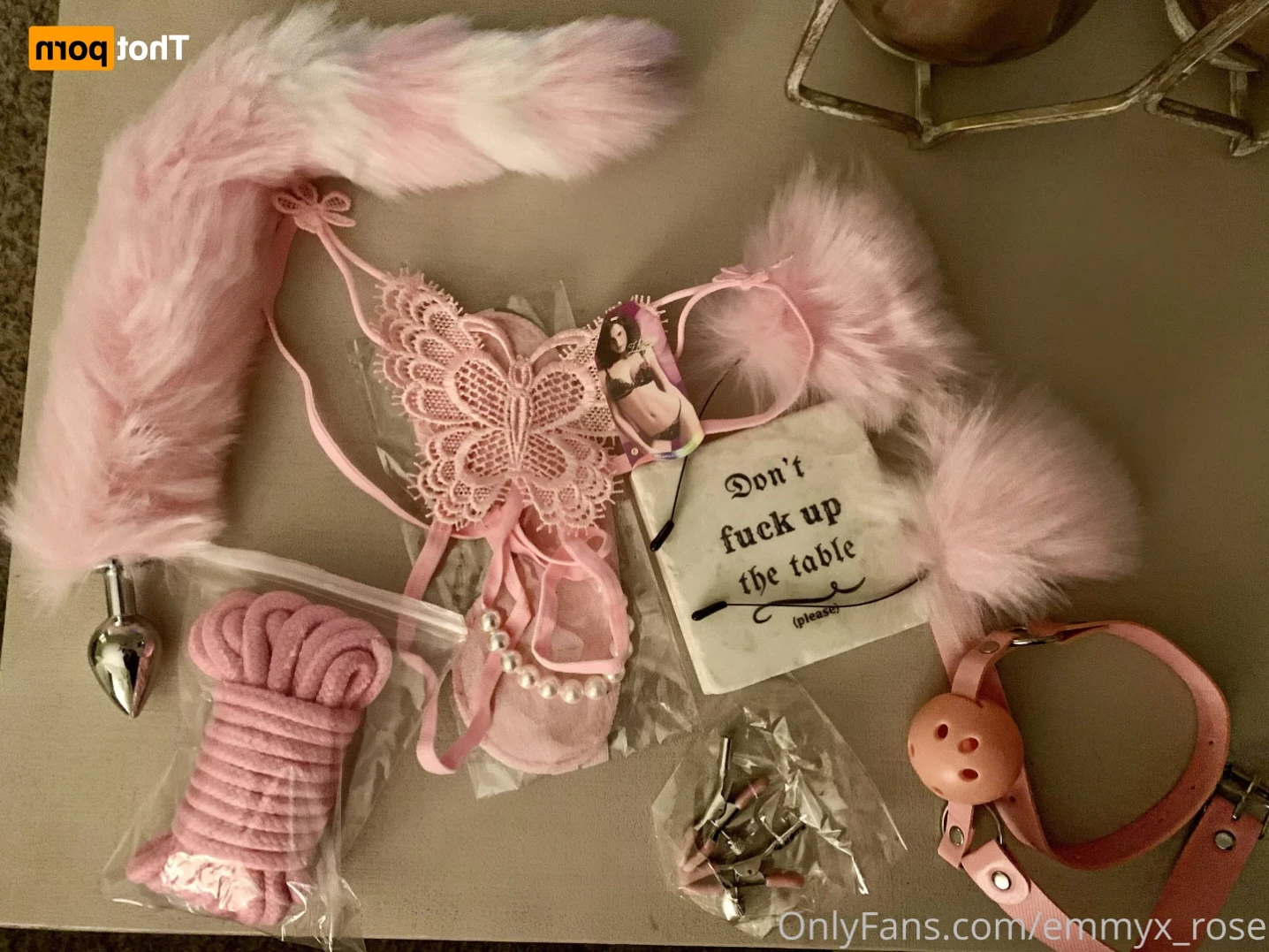💖𝙃𝙤𝙧𝙣𝙮 𝙇𝙞𝙩𝙩𝙡𝙚 𝙃𝙤𝙪𝙨𝙚𝙬𝙞𝙛𝙚💖 [ emmyx_rose ] Onlyfans leaked photo 13309895 on Hotleaks.tv
