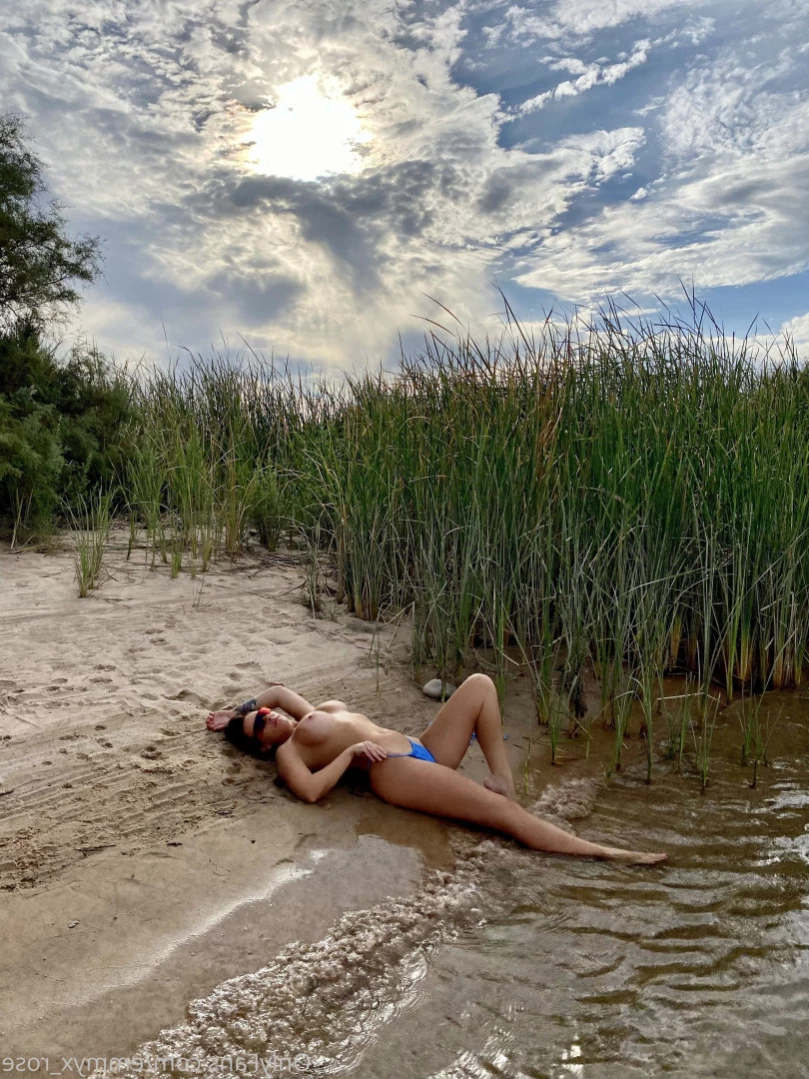 💖𝙃𝙤𝙧𝙣𝙮 𝙇𝙞𝙩𝙩𝙡𝙚 𝙃𝙤𝙪𝙨𝙚𝙬𝙞𝙛𝙚💖 [ emmyx_rose ] Onlyfans leaked photo 13516707 on Hotleaks.tv