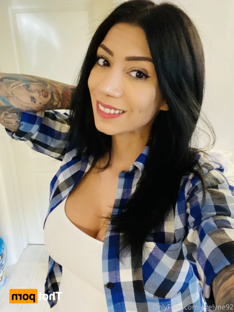 evelyne92 Onlyfans leaked photo 11659942 on Hotleaks.tv