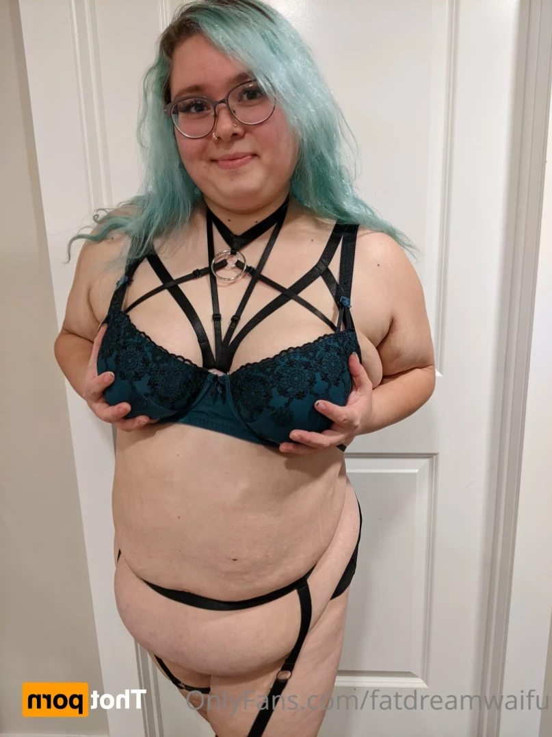 Estrella [ fatdreamwaifu ] Onlyfans leaked photo 13709299 on Hotleaks.tv