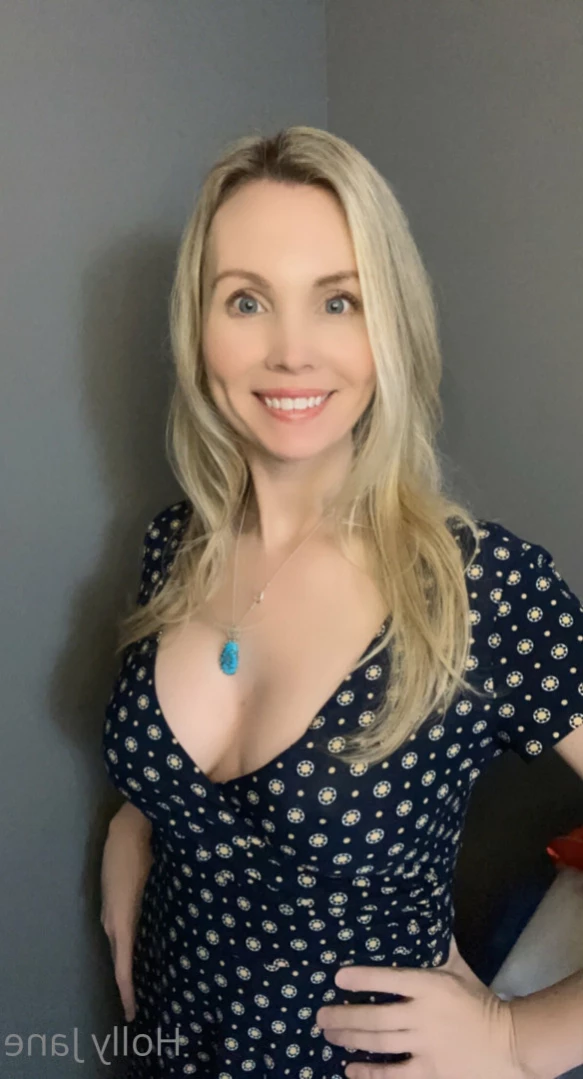 Holly Jane [ hollyjaneloves69 ] Onlyfans leaked photo 16493728 on Hotleaks.tv