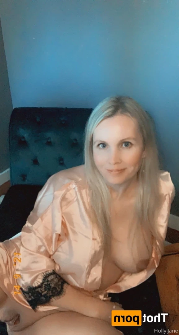 Holly Jane [ hollyjaneloves69 ] Onlyfans leaked photo 16493773 on Hotleaks.tv