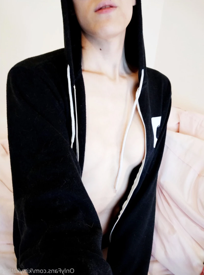 Kitty [ kittykathee ] Onlyfans leaked photo 12331838 on Hotleaks.tv
