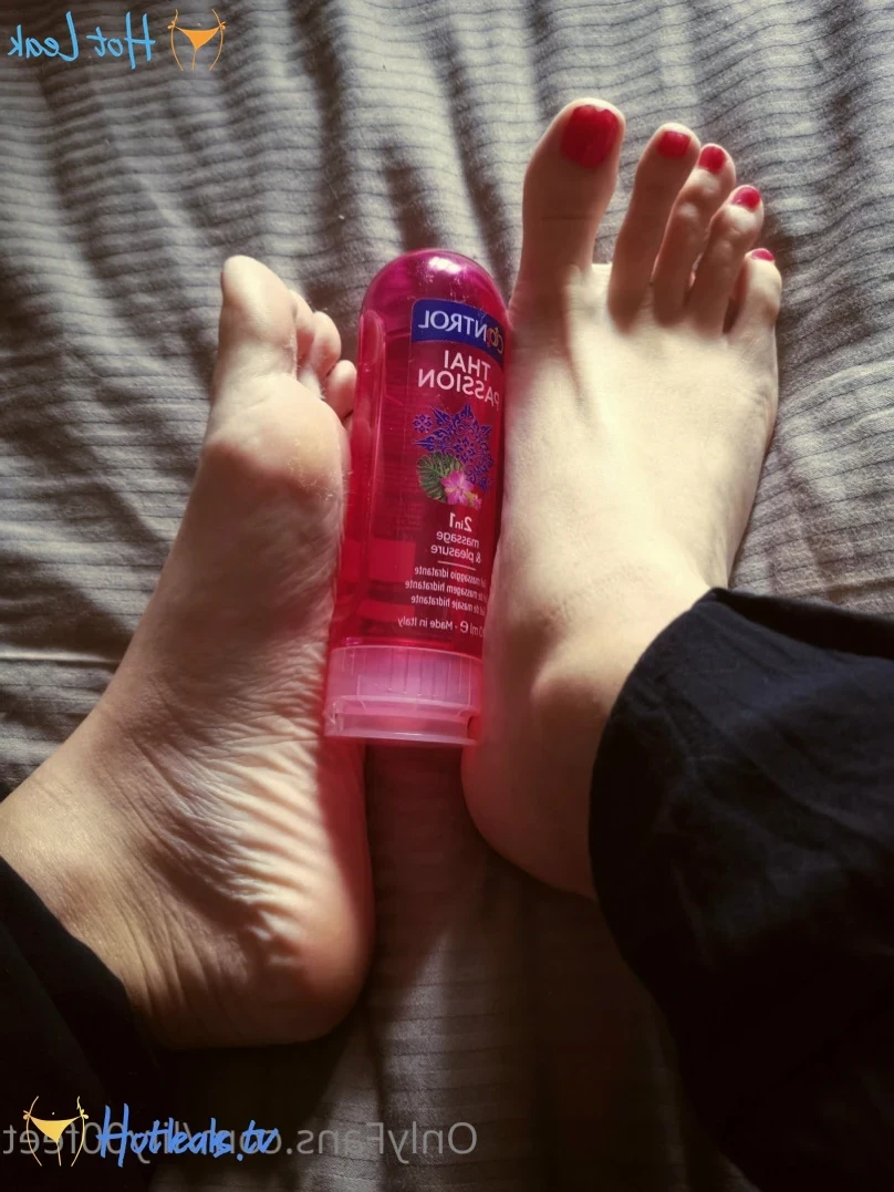 Lady Lily [ lily00feet ] Onlyfans leaked photo 12051831 on Hotleaks.tv