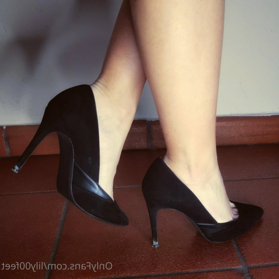 Lady Lily [ lily00feet ] Onlyfans leaked photo 13475349 on Hotleaks.tv