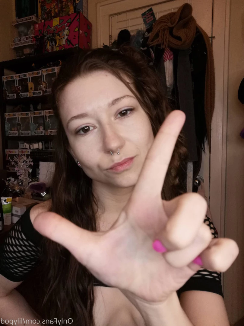 Lilypod 💙's FEET! 👣 [ lilypod ] Onlyfans leaked photo 12274159 on Hotleaks.tv
