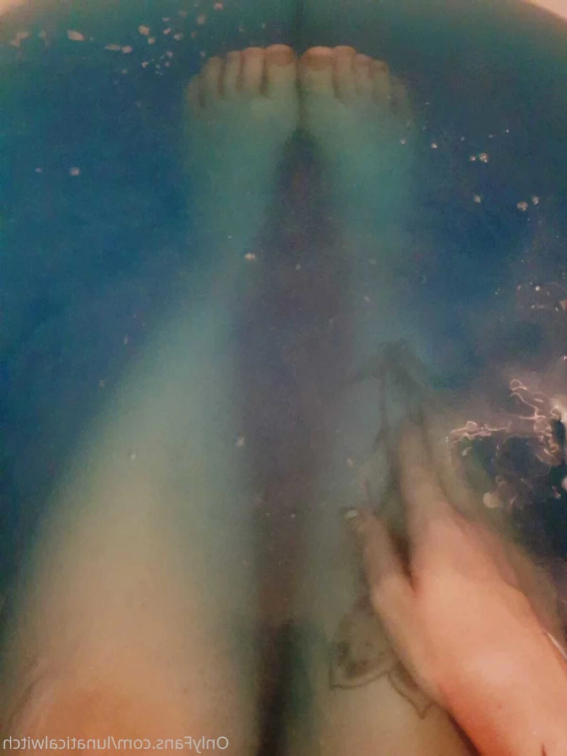 lunaticalwitch Onlyfans leaked photo 12555675 on Hotleaks.tv