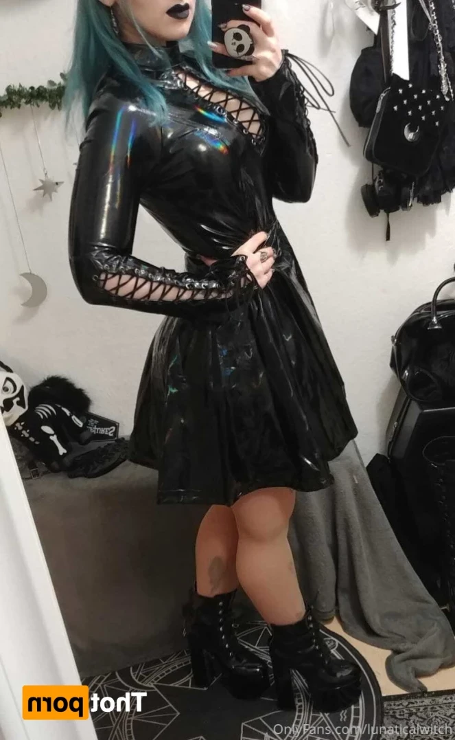 lunaticalwitch Onlyfans leaked photo 13685794 on Hotleaks.tv