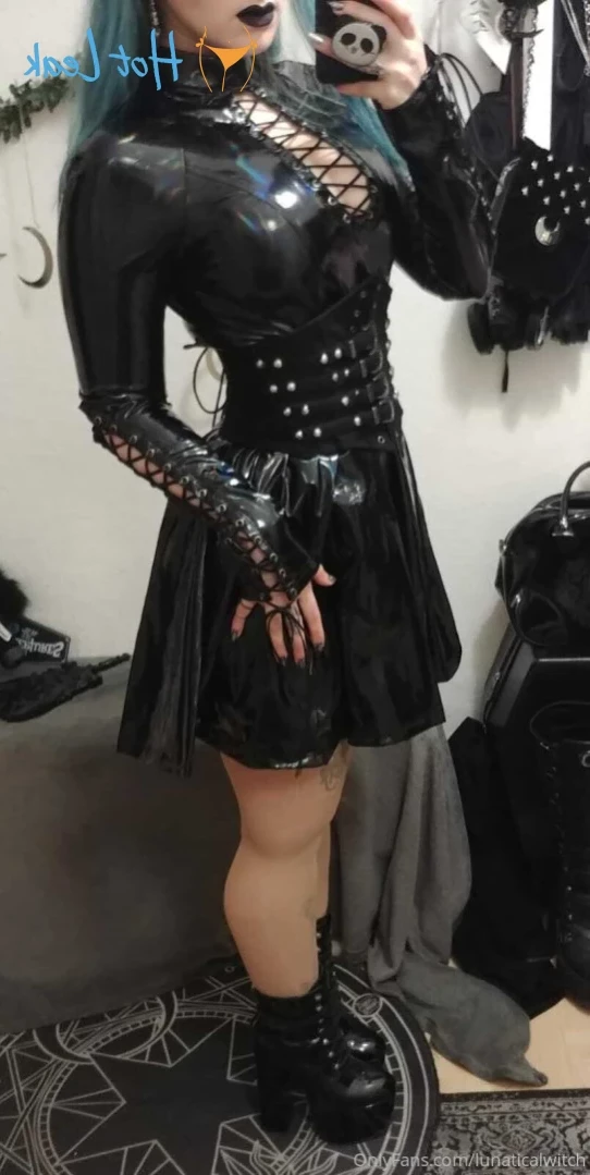 lunaticalwitch Onlyfans leaked photo 13825803 on Hotleaks.tv