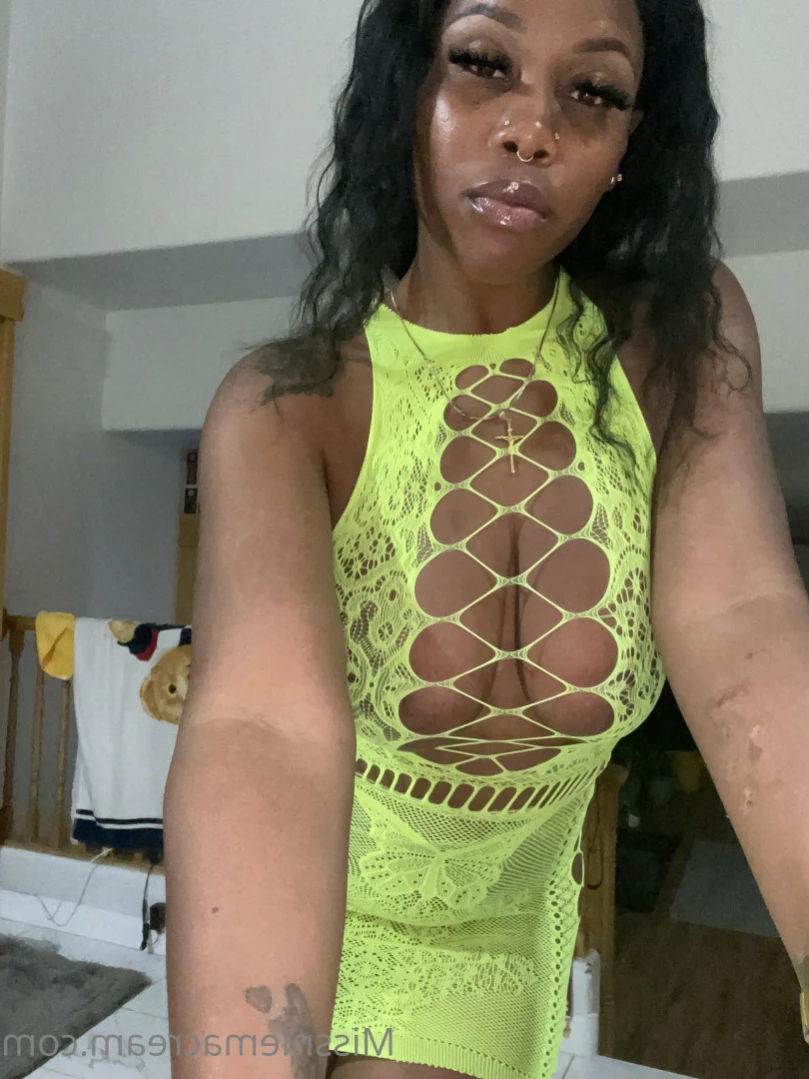 𝓐𝓷𝓪𝓵 𝓠𝓾𝓮𝓮𝓷 [ missniemacream ] Onlyfans leaked photo 12552489 on Hotleaks.tv