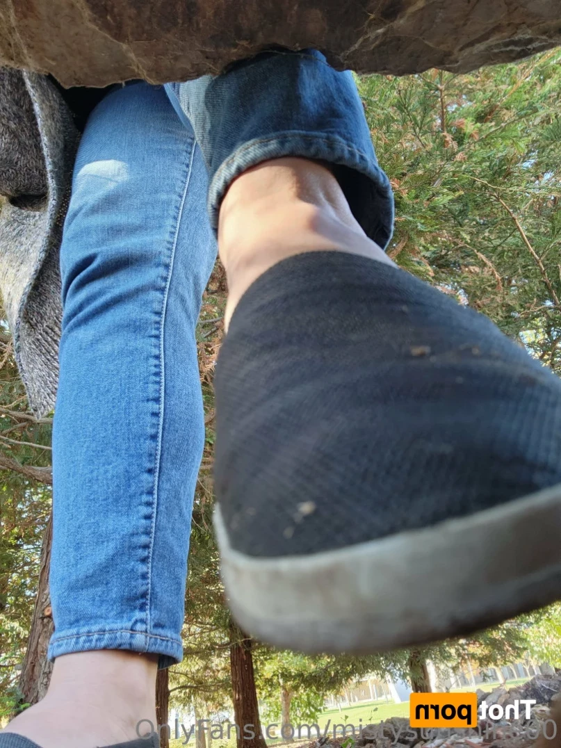 Giantess Misty [ mistysunshine00 ] Onlyfans leaked photo 11892598 on Hotleaks.tv