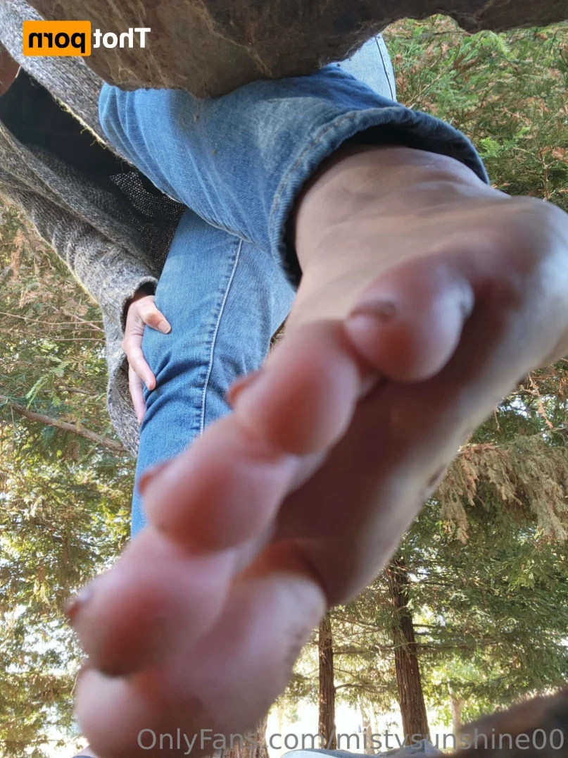 Giantess Misty [ mistysunshine00 ] Onlyfans leaked photo 14603843 on Hotleaks.tv