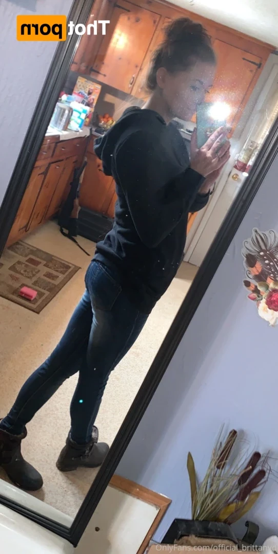 official_brittanyd Onlyfans leaked photo 14732946 on Hotleaks.tv