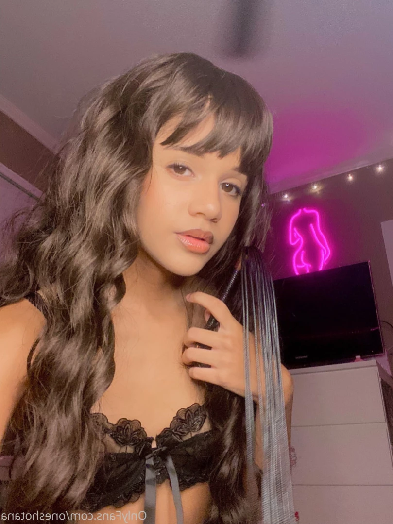 𝕬𝖓𝖆 [ oneshotana ] Onlyfans leaked photo 11877615 on Hotleaks.tv