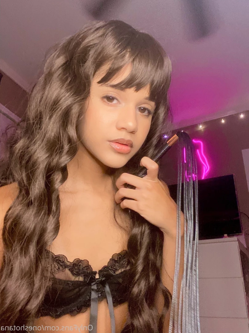𝕬𝖓𝖆 [ oneshotana ] Onlyfans leaked photo 14574070 on Hotleaks.tv