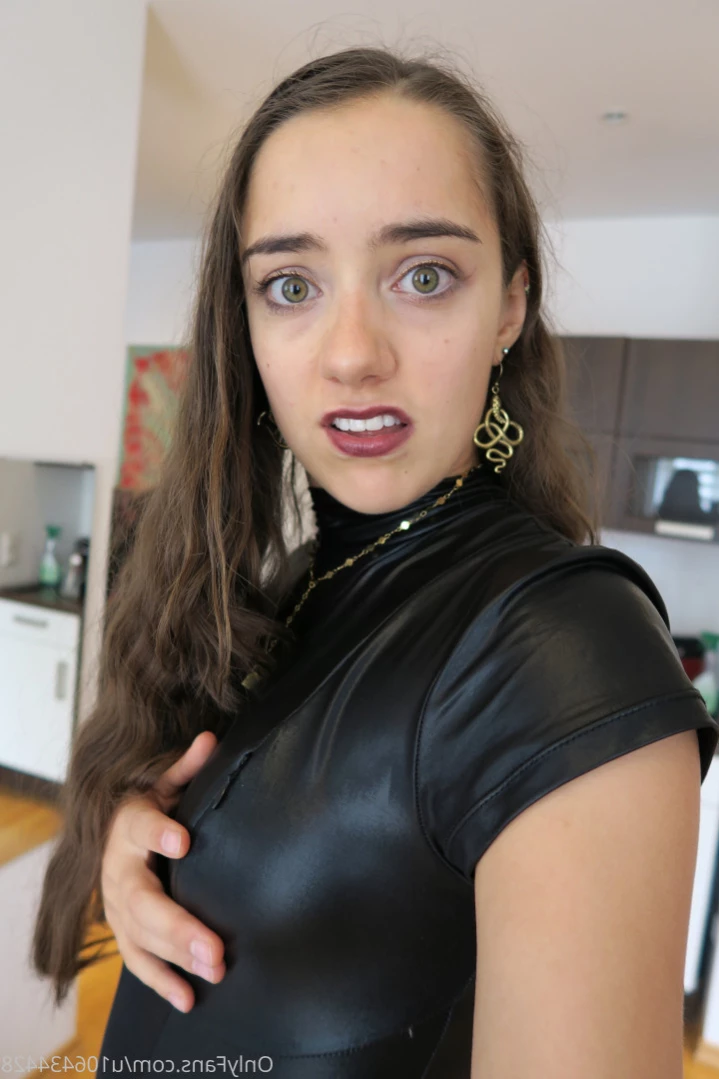 Miss Medea [ onlymedea ] Onlyfans leaked photo 14895886 on Hotleaks.tv