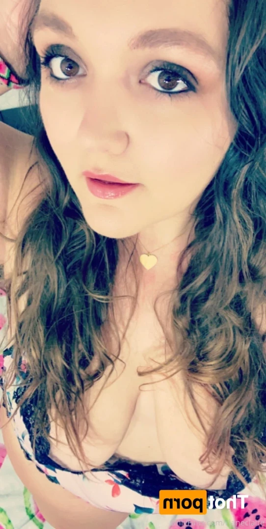 Riane Claire [ rianeclaire ] Onlyfans leaked photo 16302466 on Hotleaks.tv