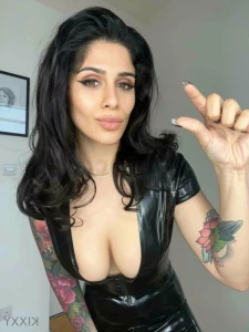 15848684