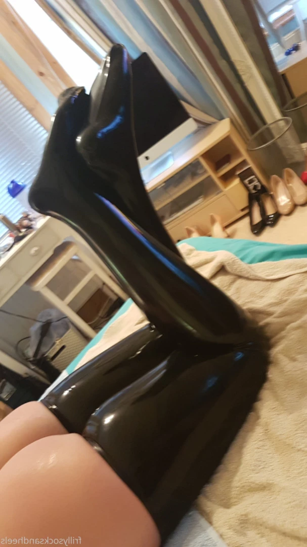 Shannon Huxley [ shannonhuxley ] Onlyfans leaked photo 13077971 on Hotleaks.tv